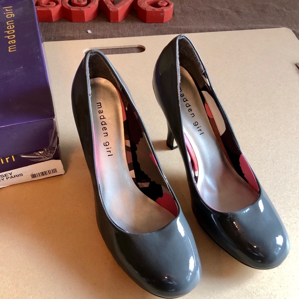 NIB Madden Girl Heels